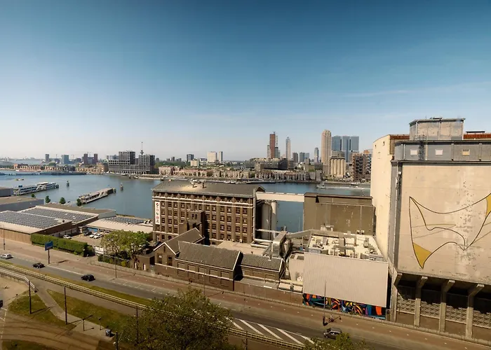 Art Hotel Rotterdam-Fully Renovated